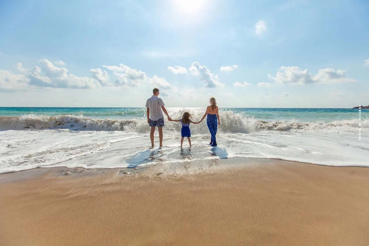 Tente de toit 3, 4 ou 5 personnes (famille) : Prix, fabricant et installation pour votre voiture
