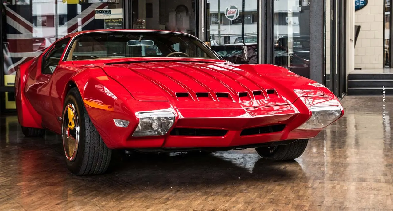 Voiture d'investissement : voitures classiques, voitures de sport et plus-value