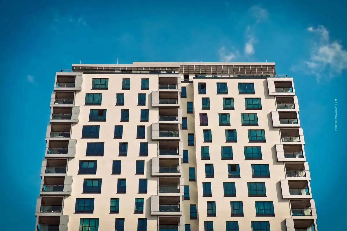 Acheter à Aix-la-Chapelle : Financement, erreurs du débutant & coûts - Interview de l'agent immobilier