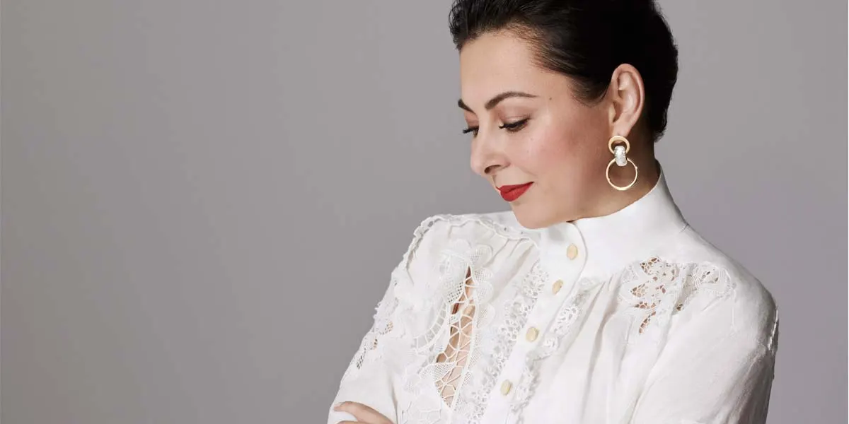 ZOEVA : Zoe Boikou, histoire de la fondation & cocktail de succès de la marque
