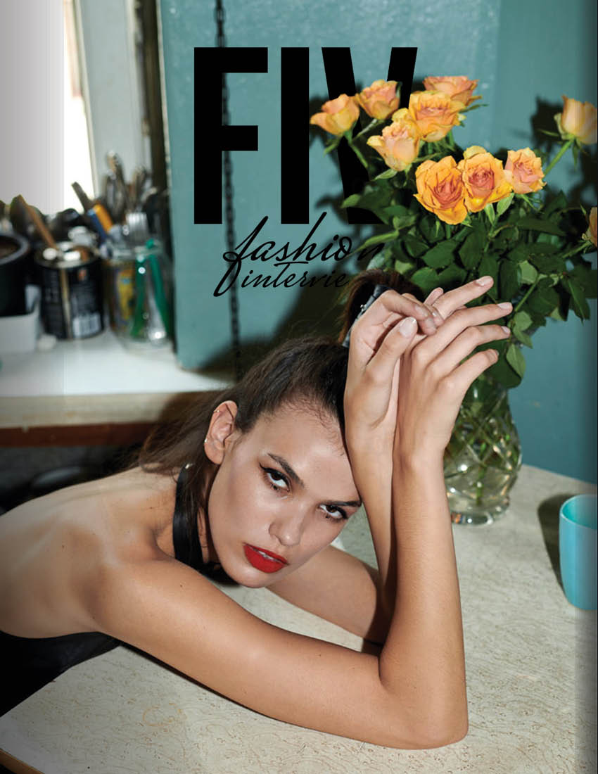 aleksander-ziarnecki-cover-shooting-indoor-woman-magazine-editorial-lazy-look-red-lips