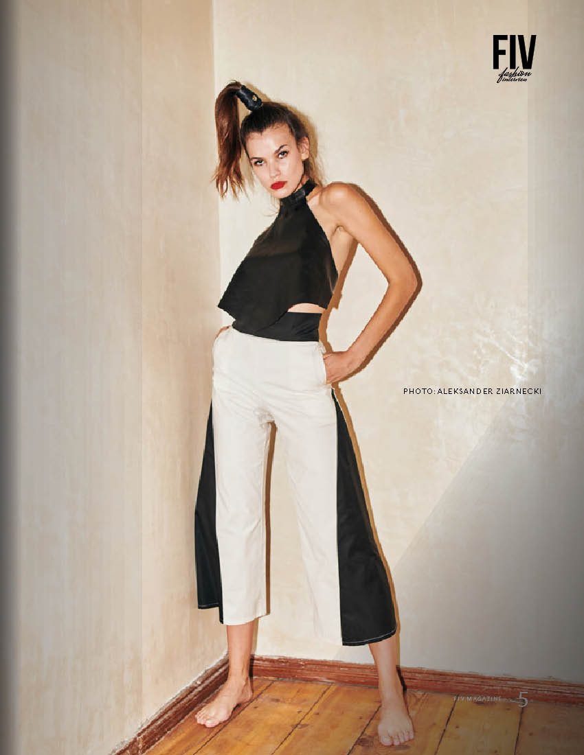 aleksander-ziarnecki-cover-shooting-indoor-woman-magazine-editorial-white-trouses